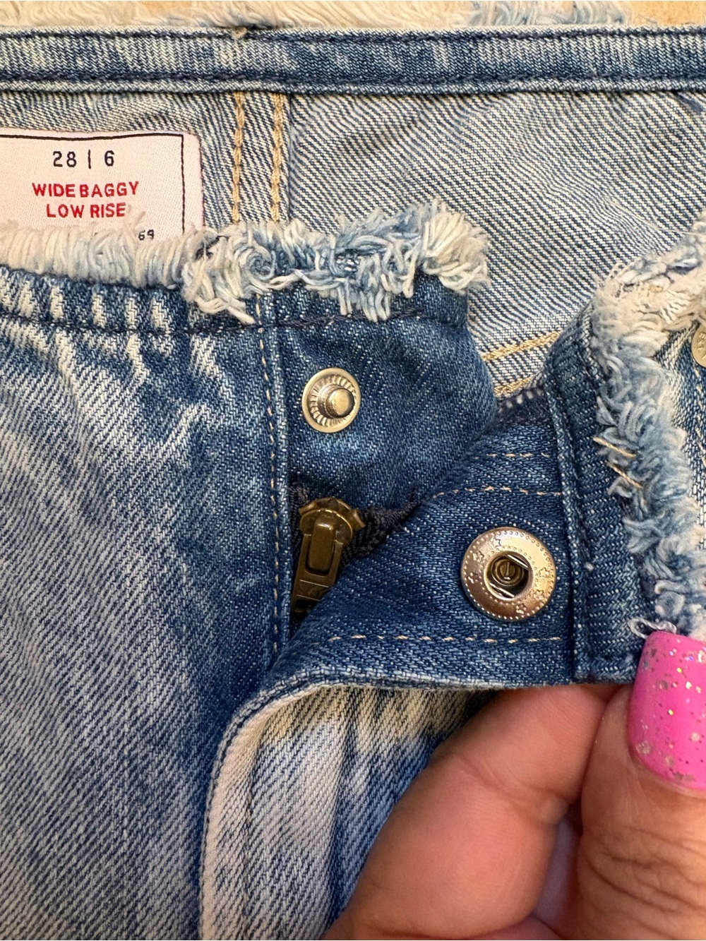 NWOT GAP Wide Baggy Low Rise Acid Wash Jeans Women’s 28/6 - Picture 9 of 14